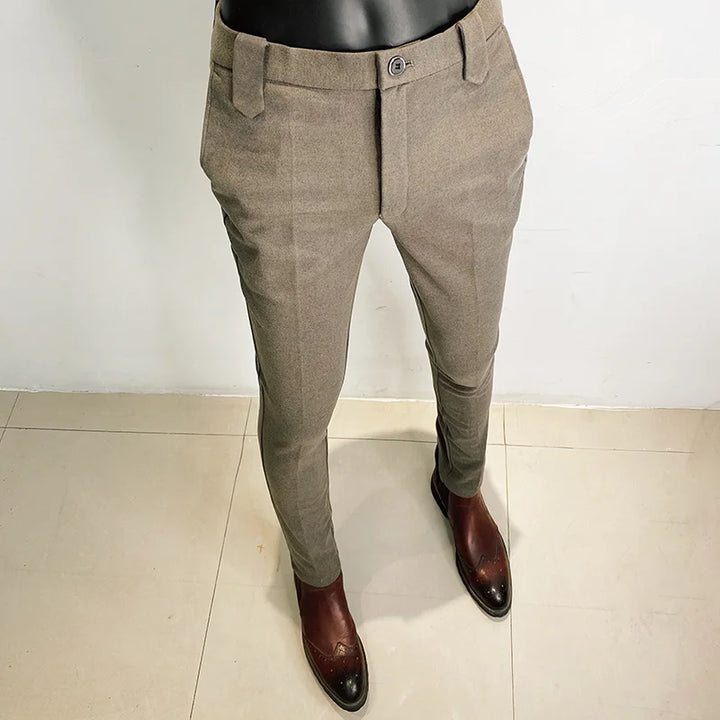 calça social marrom